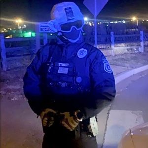 Meet your Posher, Justin